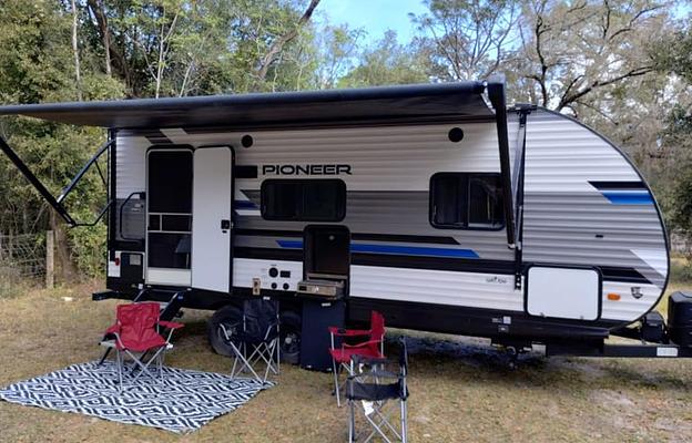 Cozy, Comfortable & Equipped RB215