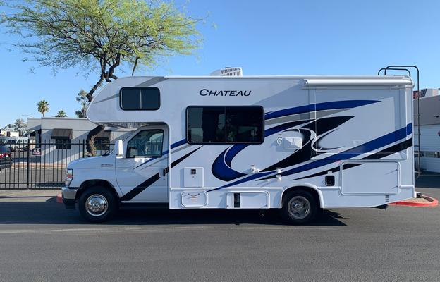 2022 Thor Compact Family Explorer Chateau 22B