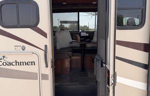 2018 Coachmen Leprechaun