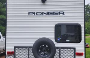 2022 Pioneer BH 250 RV rental photo 4
