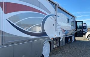 2001 Gulf Stream RV Independence 8704