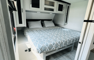 33' 2022 Heartland RV Travel Trailer