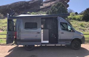 2022 Winnebago Revel 44E