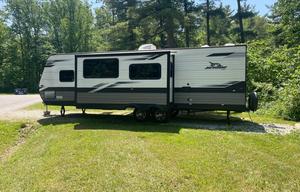 2022 Jayco Jay Flight 28BHS RV rental photo 9
