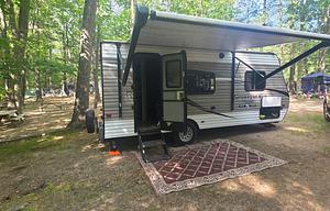 2018 KZ Sportsmen Classic 180QB RV rental photo 1