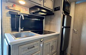 Padhuvijay Family Camper