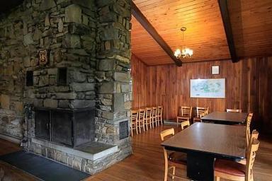 BALSAM LAKE LODGE 