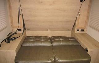 2020 Winnebago Minnie Winnie 25B