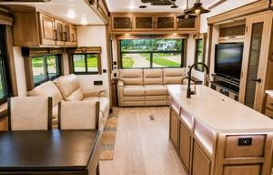 Meet "Johnny 5"- 2022 Keystone Montana 5th wheel