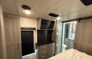 2021 Montana RV – Optional Truck Rental Available!