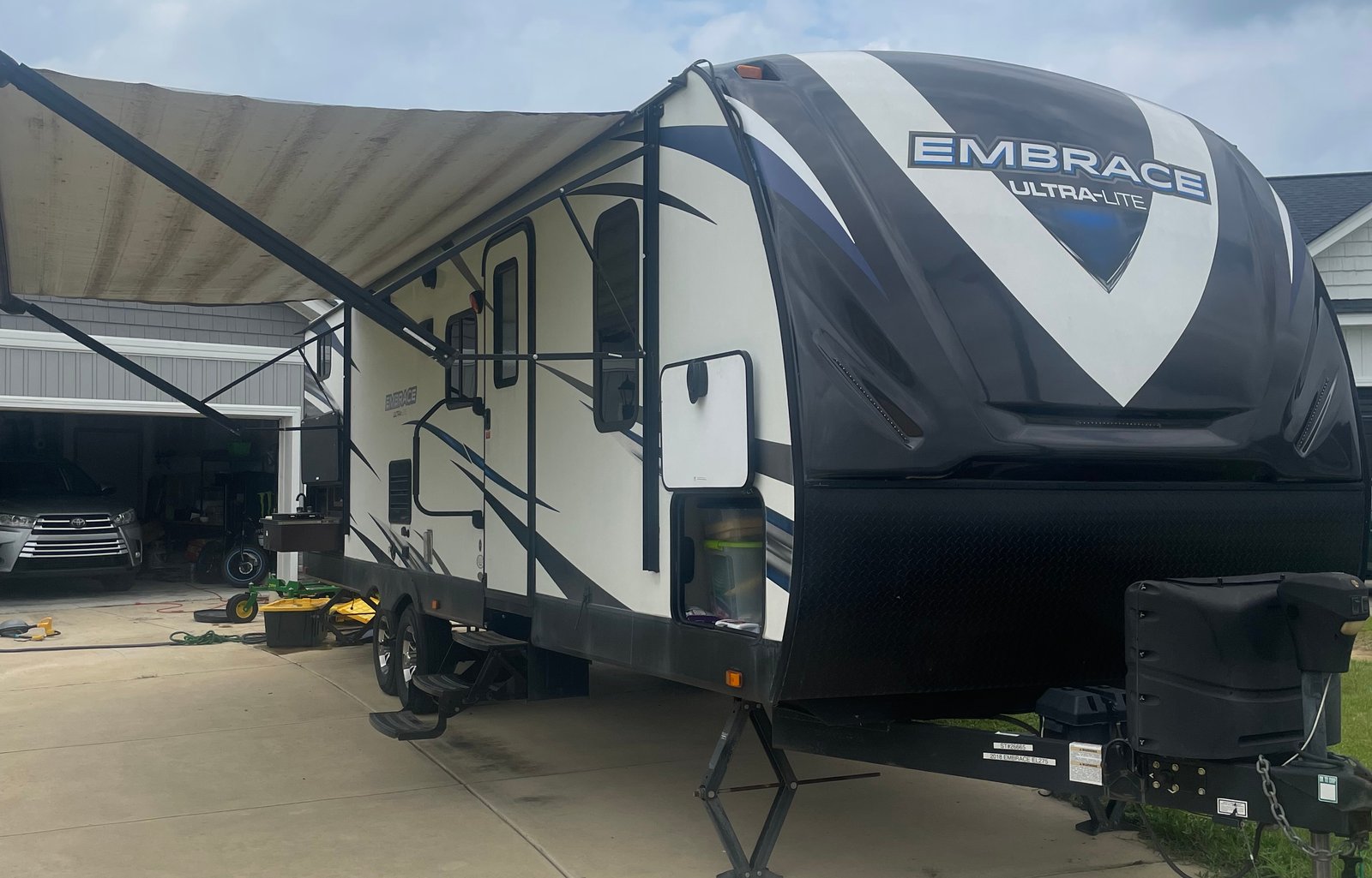 2018 Embrace EL275