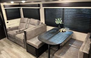 2022 Jayco Jay Feather HAL814