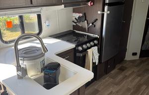 2020 Forest River Salem (sleeps 8)