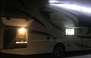 Thor Hurricane 29M | King Bed | Sleeps 6+