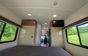 Itasca Navion | Classy Mercedes RV with 2 slides