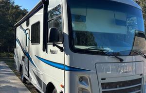 2021 Pursuit 27DS RV rental photo 4