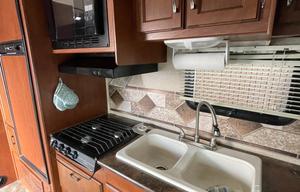 Comfortable RV with Slide-Outs - Jayco Redhawk
