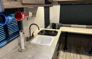The Tank-Sink Trekker
