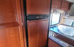 HECKLES - 2013 Winnebago Chalet Series M-24VR