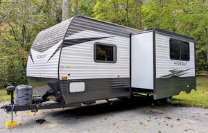 Keystone Hideout | Cozy and Modern Bunkhouse