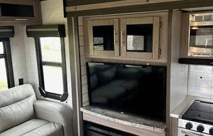 2021 CrossRoads RV Sunset Trail SS330SI