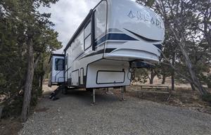Keystone Arcadia Pet Friendly