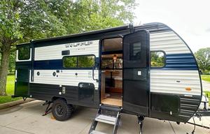 Boho Cozy RV - Wolf Pup