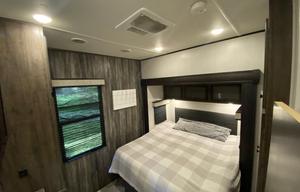 The Heartland Milestone Mid-Bunk 5th Wheel