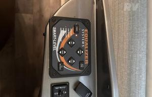 2019 Jayco Precept 33U RV rental photo 30