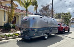 Airstream in 2 colors! Stand out!
