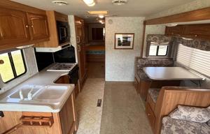2002 Coachmen RV Georgie Boy Landau 3402ds RV rental photo 5