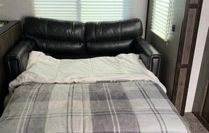 2019 Luxury Travel Trailer w/ Bunk Room house!