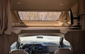 Family Getaway Ready – 2018 Jayco Greyhawk for 8
