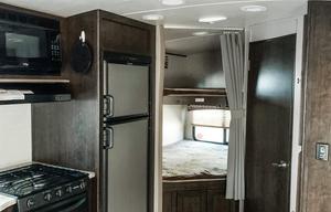2018 Shadow Cruiser 24ft Bunkhouse Trailer