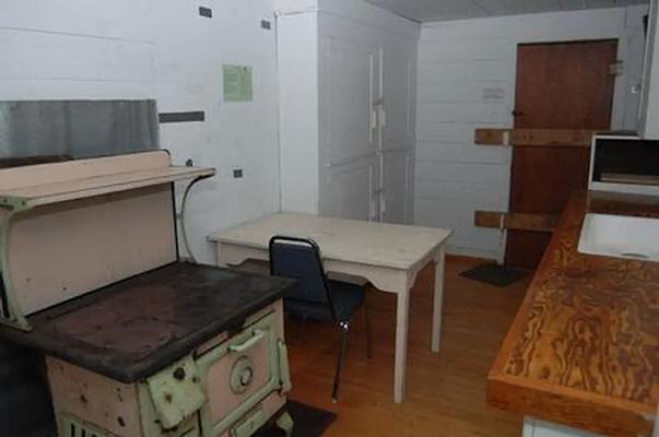 C01, Loop: AREA MUSICK GUARD STATION