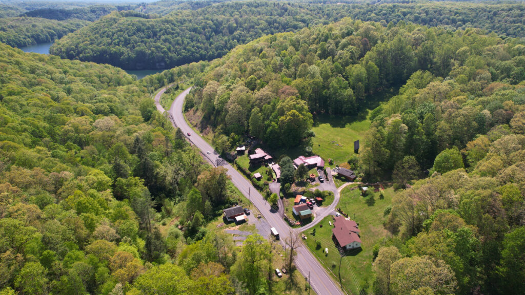 Yogi's RV Retreat and Nature Suites