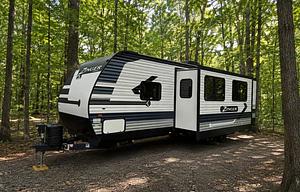 "Mountain Zinger"  Cross Roads  Zinger Sleeps 7