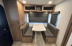 The Augusta – Modern Retreat
