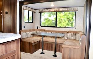 2018 Jayco Jay Flight SLX 242BHS RV rental photo 6