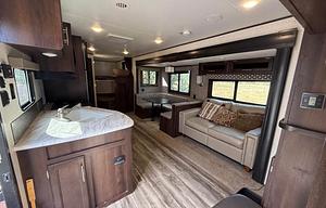 Home away from home-RV Rental- Sleeps 9+