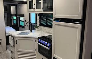 2022 Jayco Jay Feather HAL814
