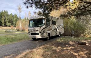 Mountain View Escape 2016 Thor ACE Coach +  Bikes