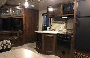 2018 Heartland Wilderness With Bunk House close to Bass Lake