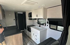 2024 Jayco Jay Flight SLX 260BH RV rental photo 5