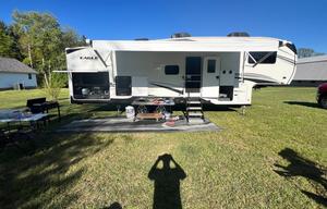 Huge outdoor kitchen w/ 36" Blackstone Griddle