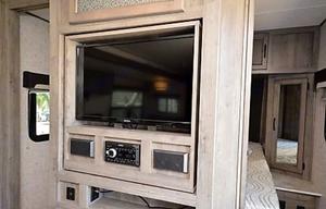 2020 Coachmen RV Apex Ultra-Lite 289TBSS