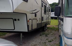 2017 Keystone RV Hideout 315RDTS