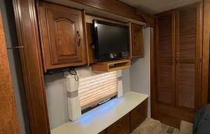 2013 Coachmen RV Sportscoach Cross Country 405FK