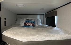 2025 Keystone RV Coleman Legacy 2900 BH RV rental photo 2