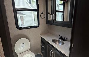 Stress free Luxury Camping/Fully Stocked
